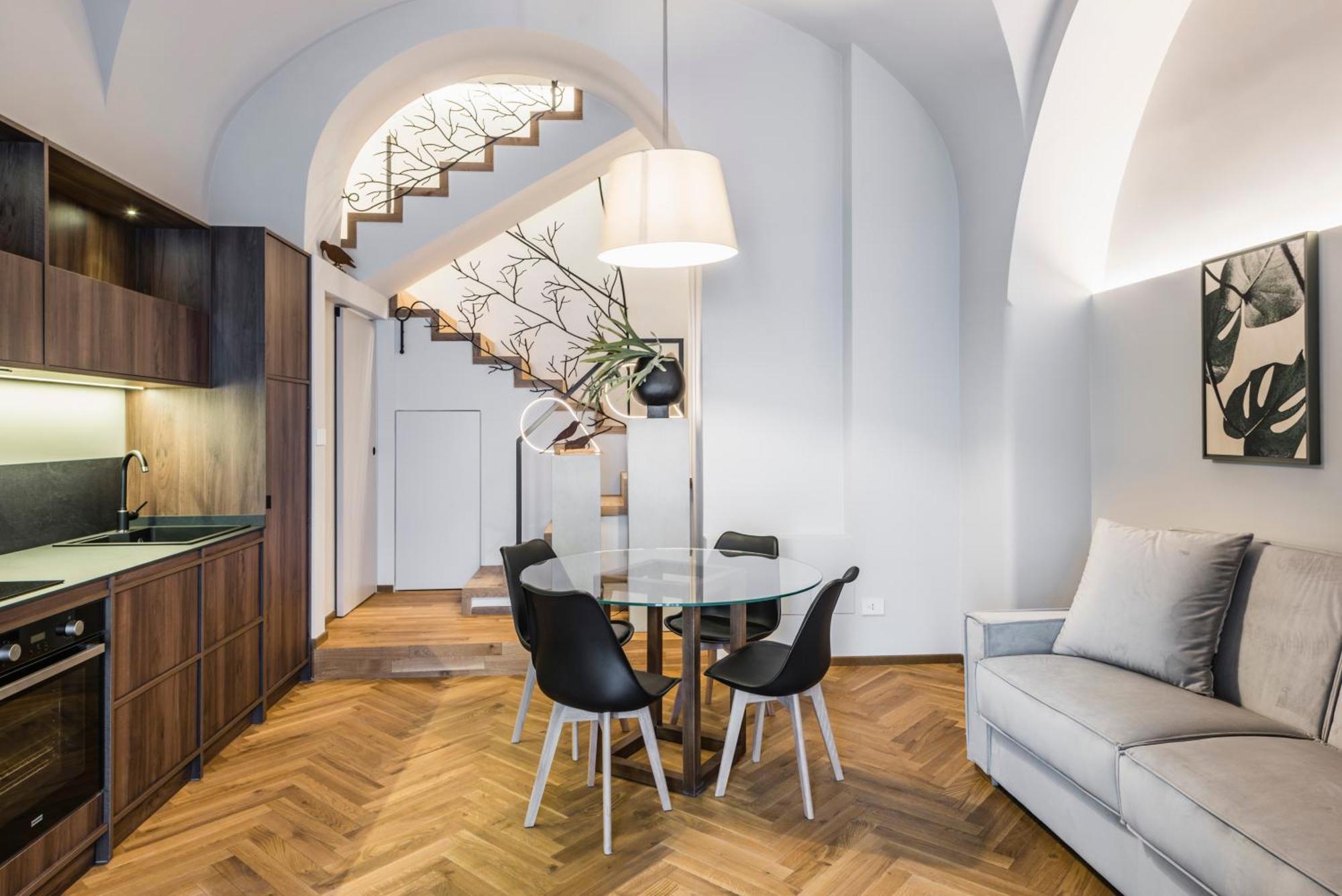 Ferrini - Piazza Trento Apartment